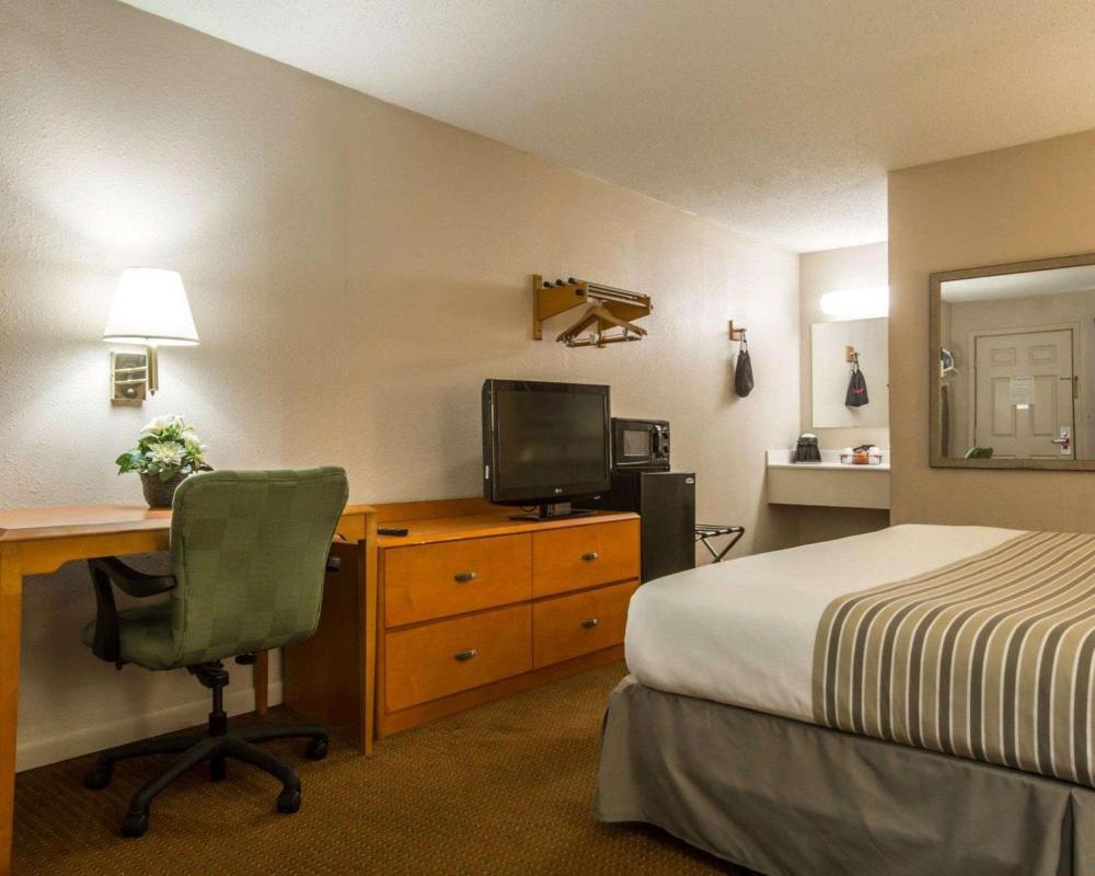 King Room - Smoking  interior